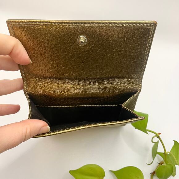 Gucci Gold Bow Beige Brown GG Canvas Leather Compact Square Wallet - Picture 10 of 10